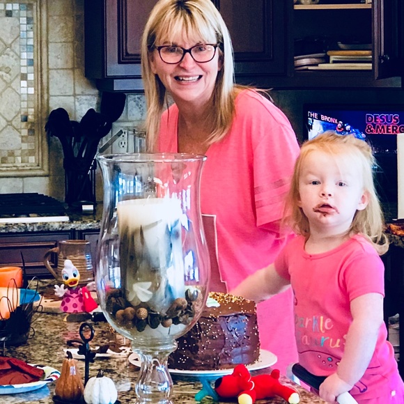 Meet your Posher, Carol - Picture 3 of 3